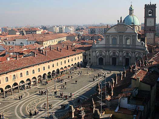 Visita guidata a Vigevano: la piazza di Vigevano